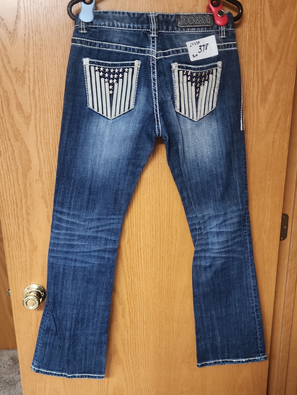 Rock & Roll Women's Jeans with Star-Striped Back Pockets 28x32 number 378 - Picture 2 of 10